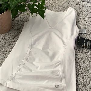 ✨ Gapfit tank top seamless v neck